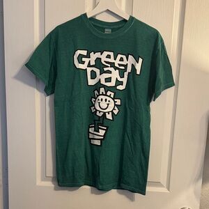 Green Day Graphic T-Shirt